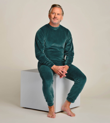 1095 velour body öppning rygg grön sittande